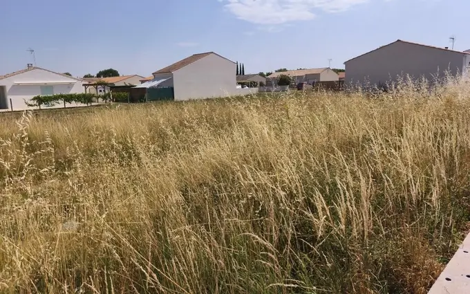 Terrain à partir de 275m² à Saujon à Saujon (17600)