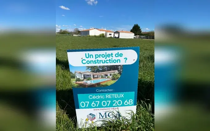 Terrain à partir de 780m² à Genouillé à Genouillé (17430)