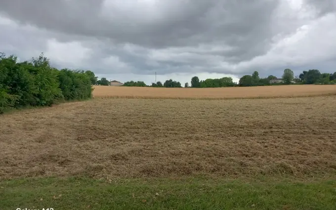 Terrain à partir de 1105m² à Ozillac à Ozillac (17500)
