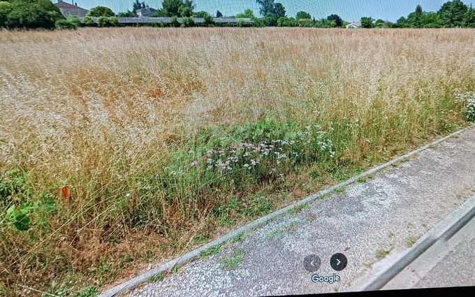 Terrain à bâtir à La Lande-de-Fronsac à La Lande-de-Fronsac (33240)