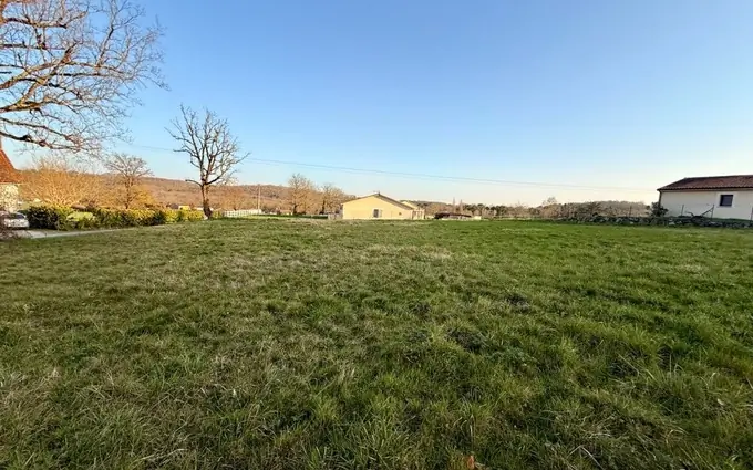 Terrain à partir de 1650m² à Saint-Nexans à Saint-Nexans (24520)