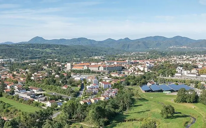 Reflets de l'Ambène à Riom