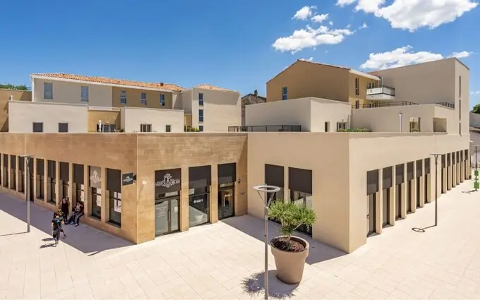T4 pour activité professionnelle au cœur d’Istres à Istres