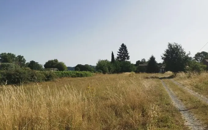 Terrain à partir de 400m² à Portets à Portets (33640)