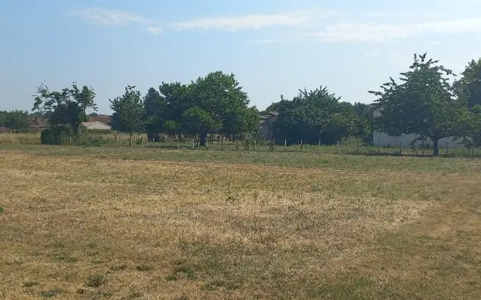 Terrain à partir de 983m² à Saint-Front-de-Pradoux à Saint-Front-de-Pradoux (24400)