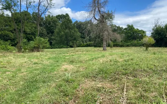 Terrain à partir de 800m² à Soulignac à Soulignac (33760)