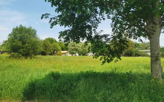 Terrain à partir de 300m² à Portets à Portets