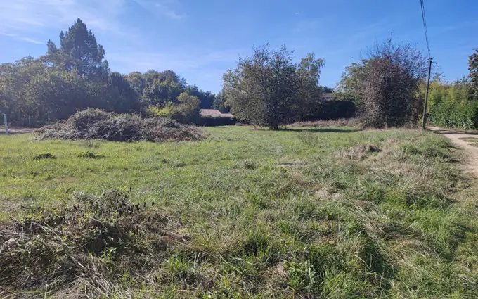 Terrain à partir de 1100m² à Saint-Pierre-de-Bat à Saint-Pierre-de-Bat (33760)