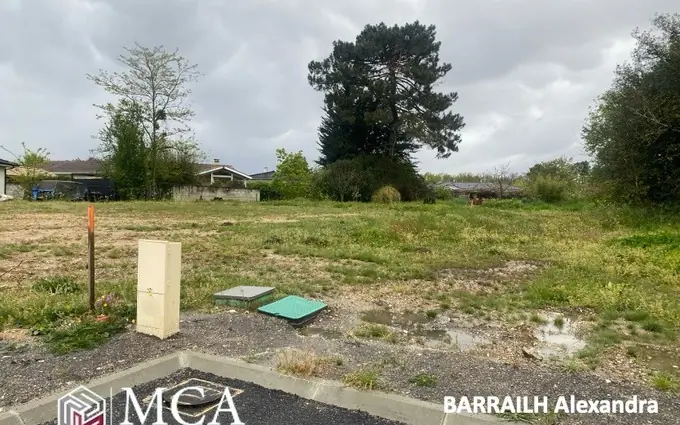 Terrain à partir de 650m² à Loupes à Loupes (33370)
