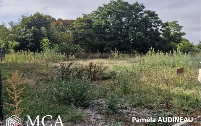 Terrain à partir de 360m² à Béguey à Béguey (33410)