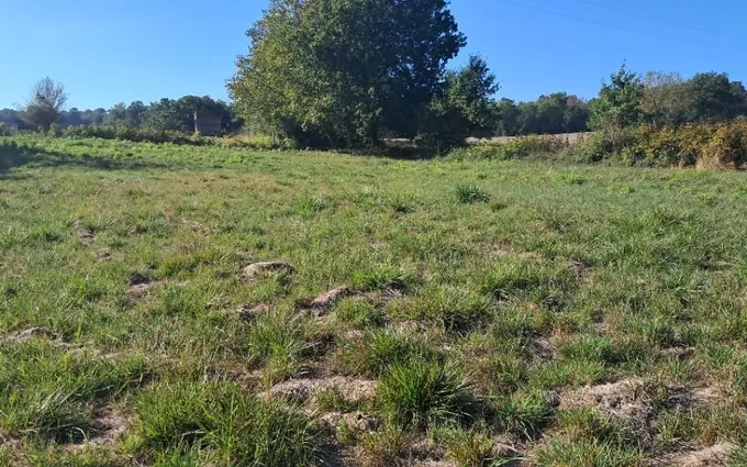 Terrain à partir de 1306m² à Sousmoulins à Sousmoulins (17130)