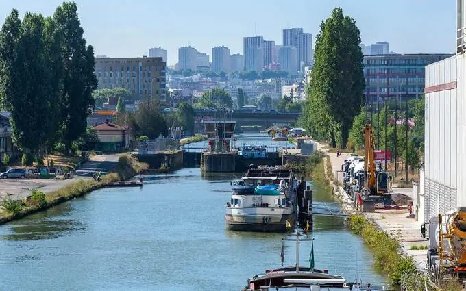 À 5 min* à pied du métro L12 - Prochainement à Aubervilliers à Aubervilliers