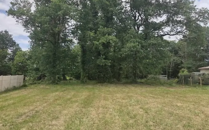 Terrain à partir de 2180m² à Jussas à Jussas