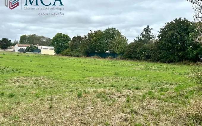 Terrain à partir de 300m² à Longèves à Longèves (17230)
