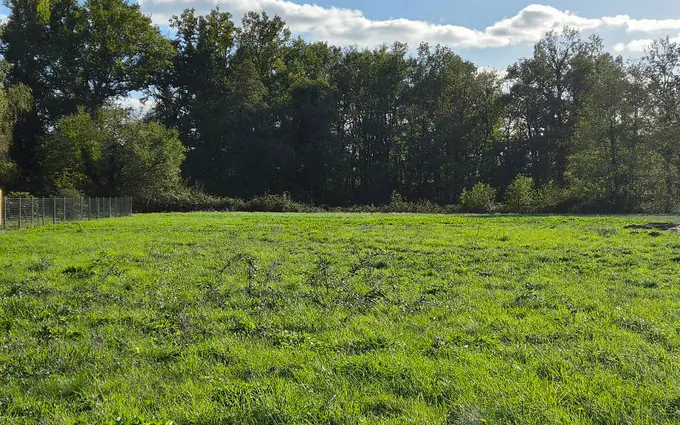 Terrain à partir de 1885m² à Saint-Antoine-sur-l'Isle à Saint-Antoine-sur-l'Isle (33660)