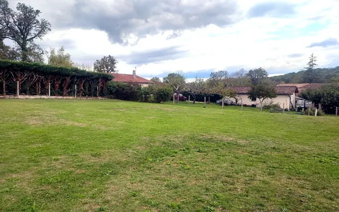 Terrain à partir de 550m² à La Sauve à La Sauve (33670)