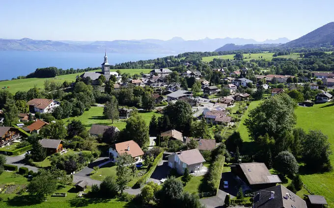 Saint-Paul-en-Chablais centre-ville proche supermarché à Saint-Paul-en-Chablais