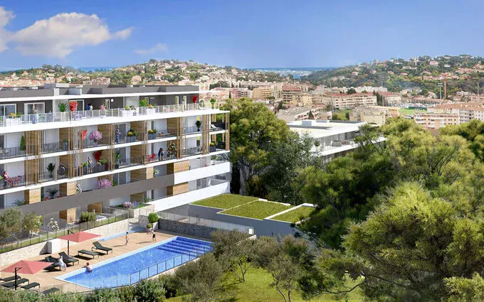 PUR AZUR à Vallauris (06220)