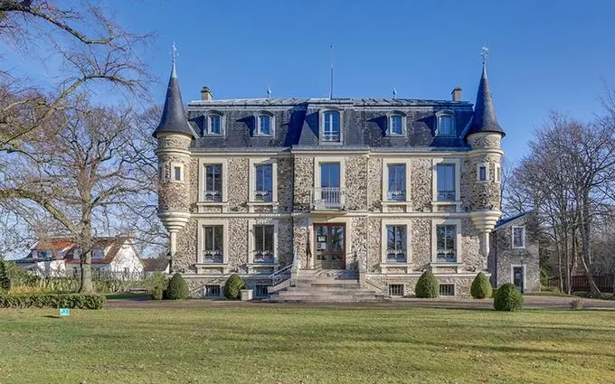 LE PLESSIS TREVISE à Le Plessis-Trévise (94420)