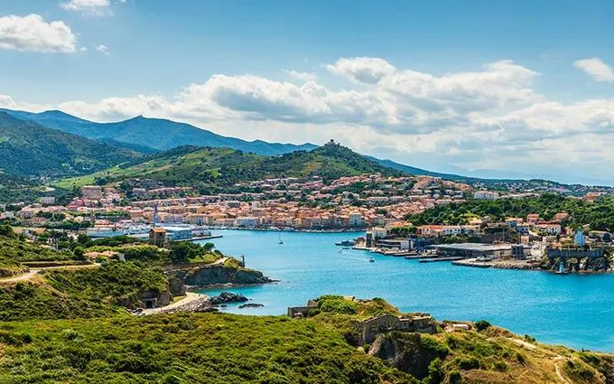 Port Castellane à Port-Vendres (66660)