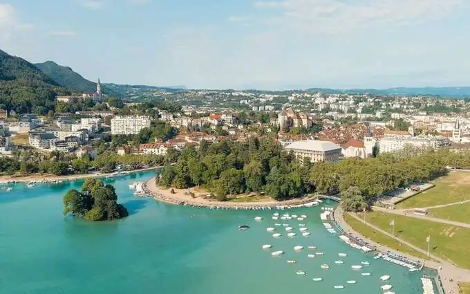 Impulsion à Annecy (74000)