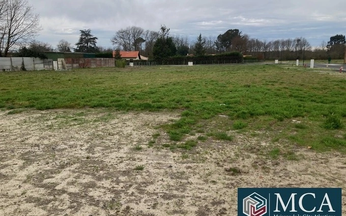 Terrain à bâtir à Pontonx-sur-l'Adour à Pontonx-sur-l'Adour (40465)