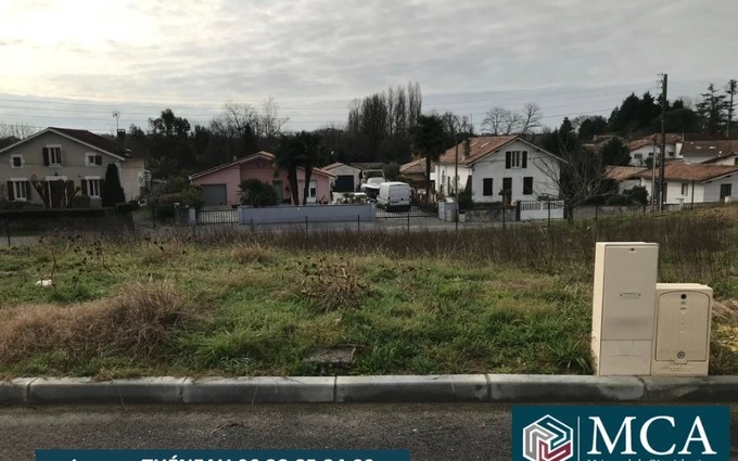 Terrain à bâtir à Dax à Dax (40100)