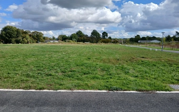 Terrain à bâtir à Marsac-sur-l'Isle à Marsac-sur-l'Isle (24430)