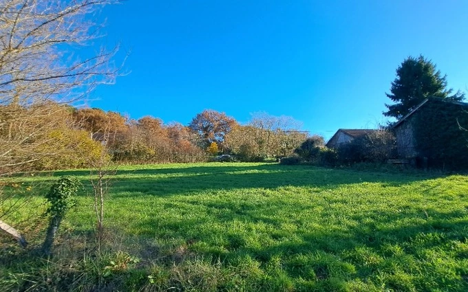 Terrain à bâtir à Saint-Avit-Saint-Nazaire à Saint-Avit-Saint-Nazaire (33220)