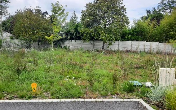 Terrain à partir de 800m² à Tresses à Tresses (33370)
