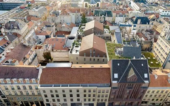 PRINTEMPS SUR COUR à Metz