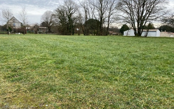 Terrain à partir de 605m² à Bussac-sur-Charente à Bussac-sur-Charente (17100)