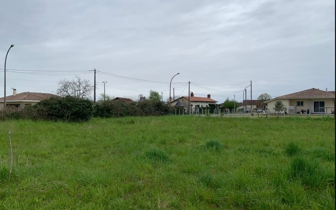 Terrain à partir de 1257m² à Geloux à Geloux (40090)