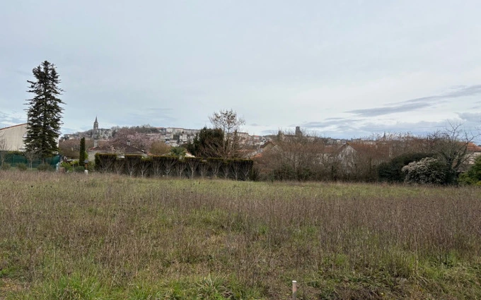 Terrain à partir de 803m² à Angoulême à Angoulême (16000)
