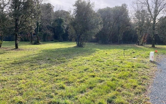 Terrain à partir de 580m² à Saint-Vaize à Saint-Vaize (17100)