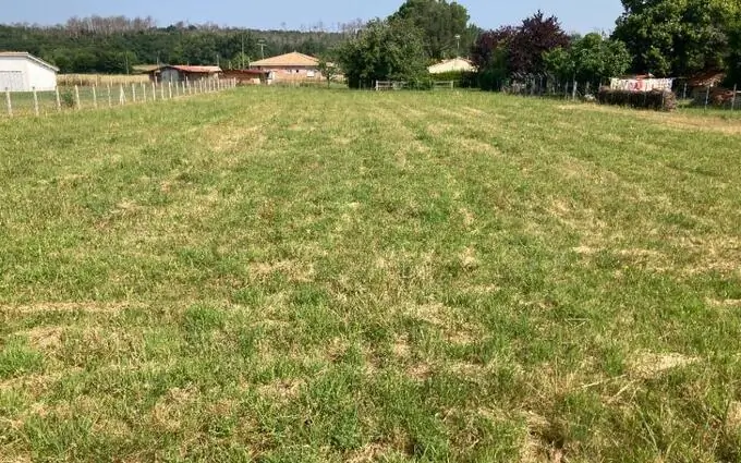 Terrain à partir de 400m² à Coutras à Coutras (33230)