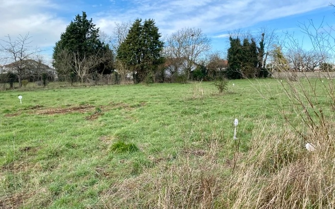 Terrain à partir de 509m² à Le Gua à Le Gua (17600)