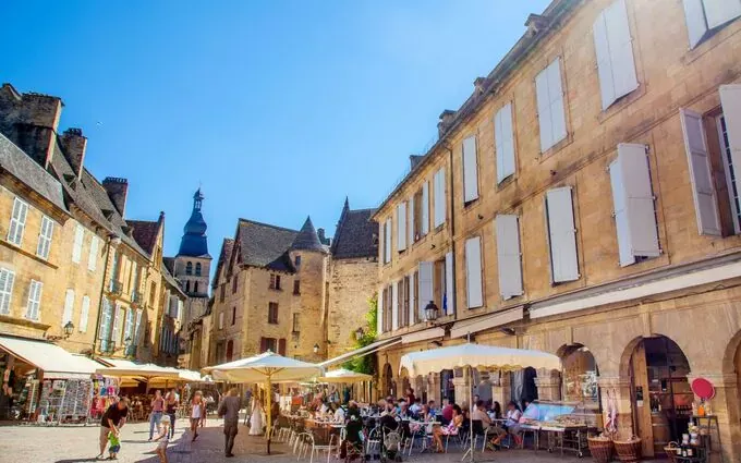 Les Jardins de la Boétie - Résidence Seniors - LMNP à Sarlat-la-Canéda