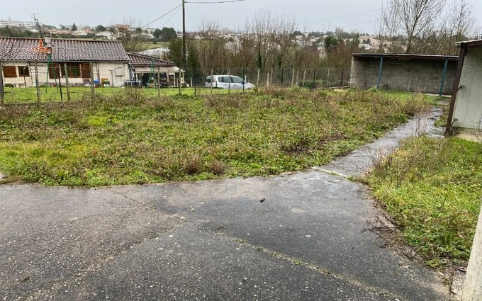 Terrain à partir de 431m² à Saintes à Saintes (17100)