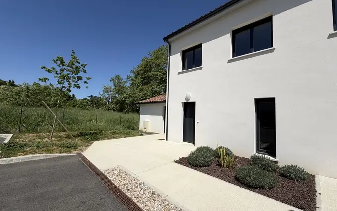 Les Loges du Castel à Puygouzon