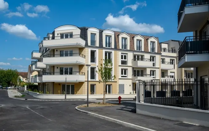 Parking à Le Plessis-Bouchard