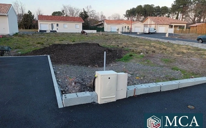 Terrain à partir de 324m² à Parentis-en-Born à Parentis-en-Born (40160)