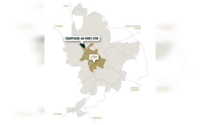Le clos mont d'or pleine propriete à Champagne-au-Mont-d'Or