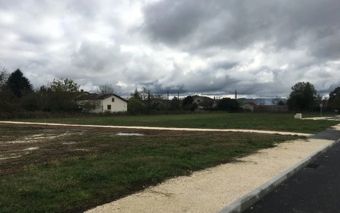 Terrain à partir de 555m² à Pissos à Pissos (40410)