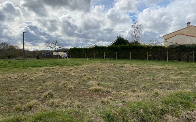 Terrain à partir de 520m² à Nieul-lès-Saintes à Nieul-lès-Saintes (17810)