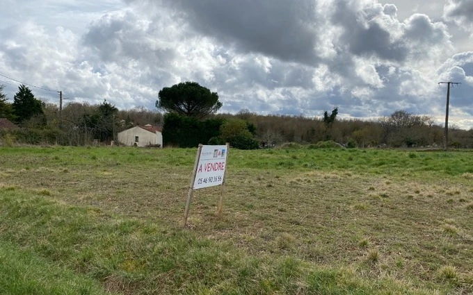 Terrain à partir de 520m² à Nieul-lès-Saintes à Nieul-lès-Saintes (17810)