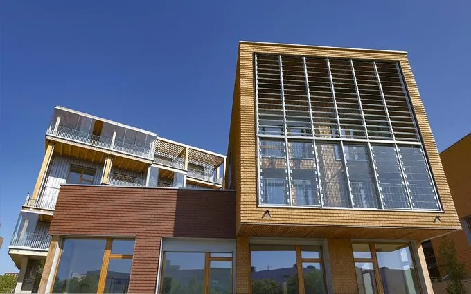 L'ile en seine - les riots et la ria à L'Île-Saint-Denis