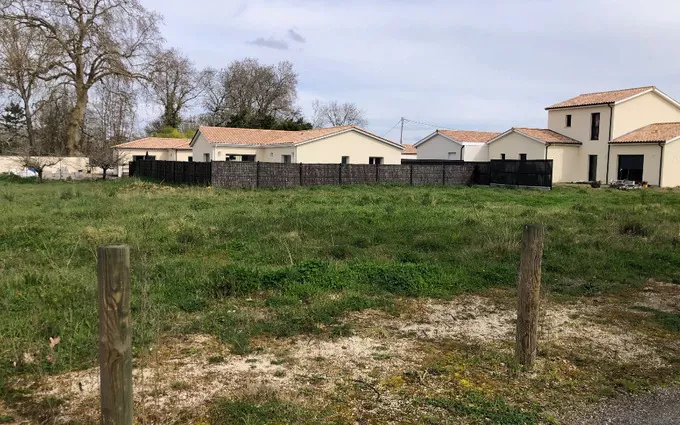 Terrain à partir de 429m² à Vayres à Vayres (33870)