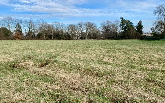 Terrain à partir de 547m² à Saujon à Saujon (17600)