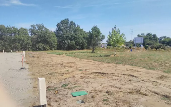 Terrain à partir de 853m² à Saint-Pierre-du-Mont à Saint-Pierre-du-Mont (40280)